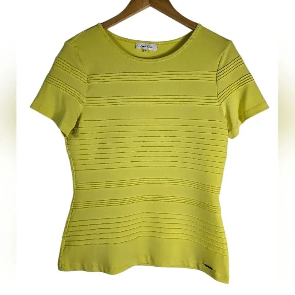 Calvin Klein Women's Yellow Short Sleeve Top
